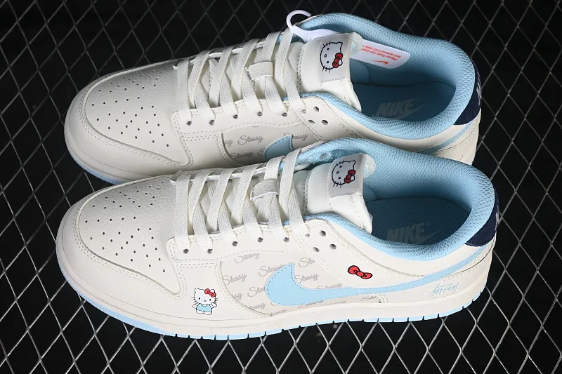 All categories Nk SB Dunk Series Nk SB Dunk Low High-end customized low-top sneakers Hello Kitty x Nike SB Dunk Low Sweet crit High-end customized low-top casual sneakers FV3694-010